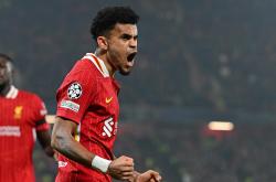 九游体育网页版入口-利物浦惨败巴萨，主场遭遇尴尬失利