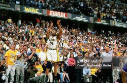 九游体育入口-步行者队经过多场激烈比拼终于迎来胜利