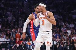 九游体育app下载-包含尼克斯惊险胜火箭，新秀乔丹果断绝杀的词条