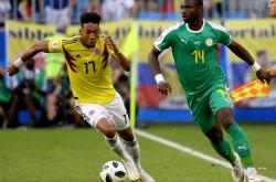 九游体育网页版登录入口-足球比赛精彩一刻回放，球员们表现抢眼