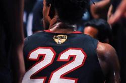 -关于热火队主场大胜，德拉季奇砍下三双的信息