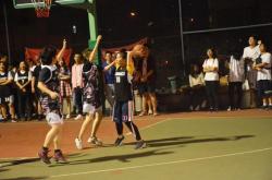 九游体育官网-比赛节奏过瘾，观众尖叫连连