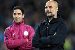 九游体育网页版登录入口-沙尔克教练组调整战术，迎战榜首之争的简单介绍