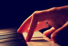 运动员用实力证明自己的价值——在汗水中绽放人生光彩