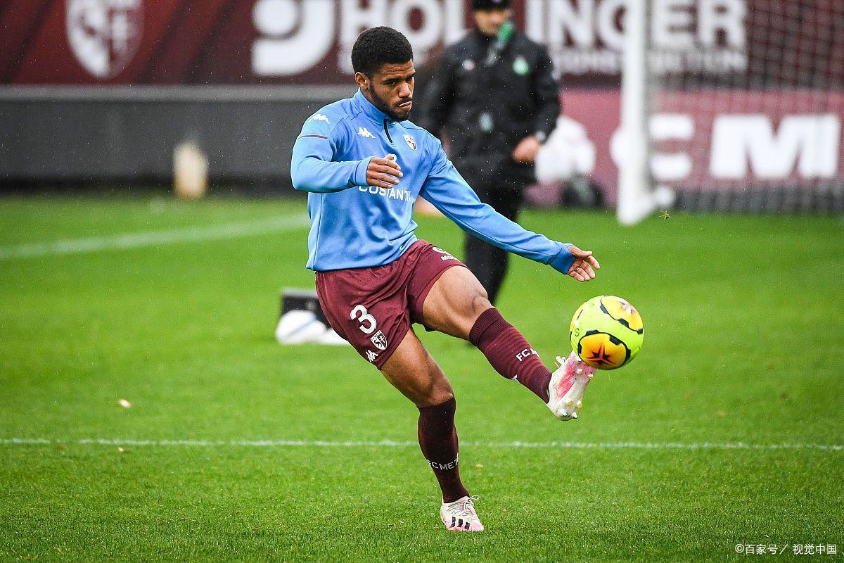 梅斯门将出色表现,帮助球队拿下关键胜利的简单介绍 梅斯门将出色表现,帮助球队拿下关键胜利的简单介绍