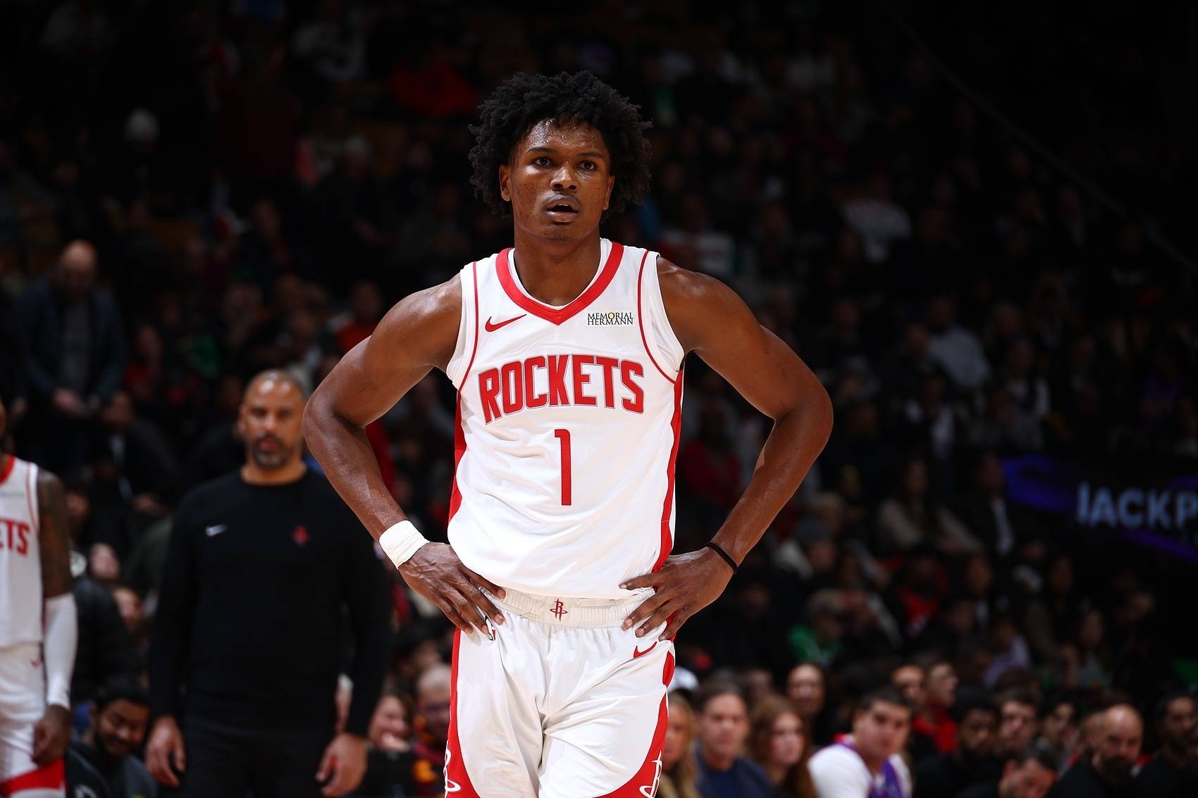 巴黎铁塔再开炮,法甲领跑优势扩大的简单介绍 巴黎铁塔再开炮,法甲领跑优势扩大的简单介绍