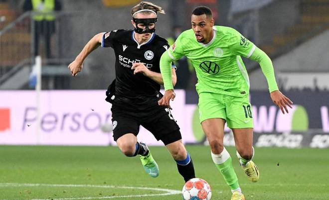 沃尔夫斯堡队员伤愈归队，助球队夺冠的简单介绍