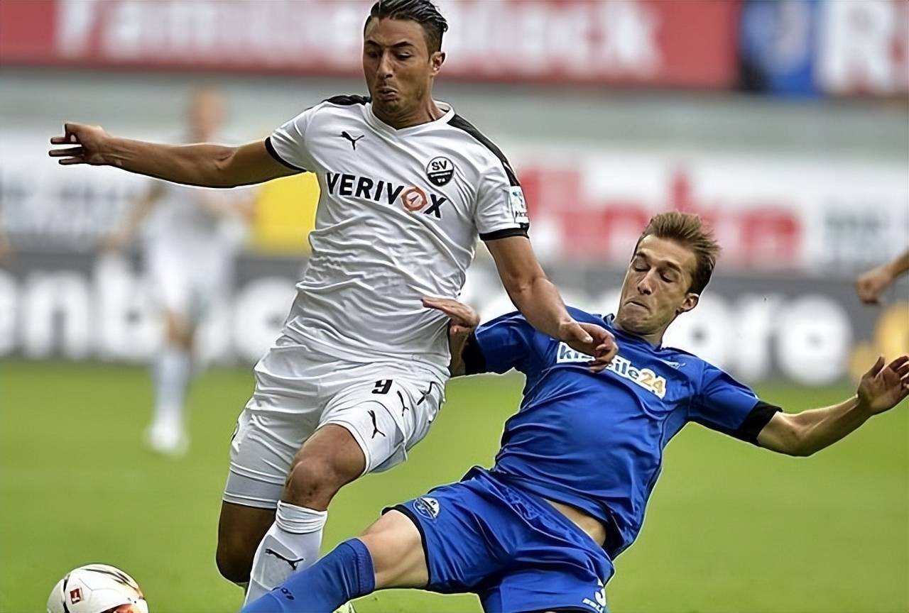 弗赖堡门将表现出色，被视为球队守门利器的简单介绍