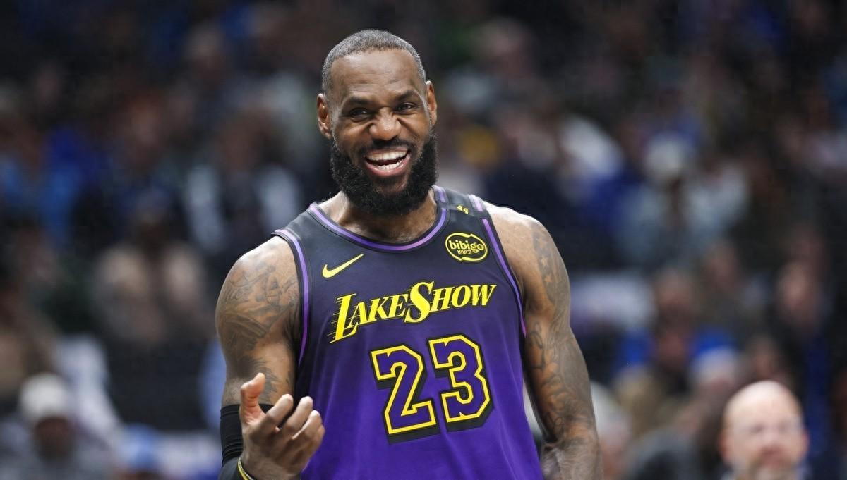 骑士队员联手反击,实现壮举 骑士队员联手反击,实现壮举