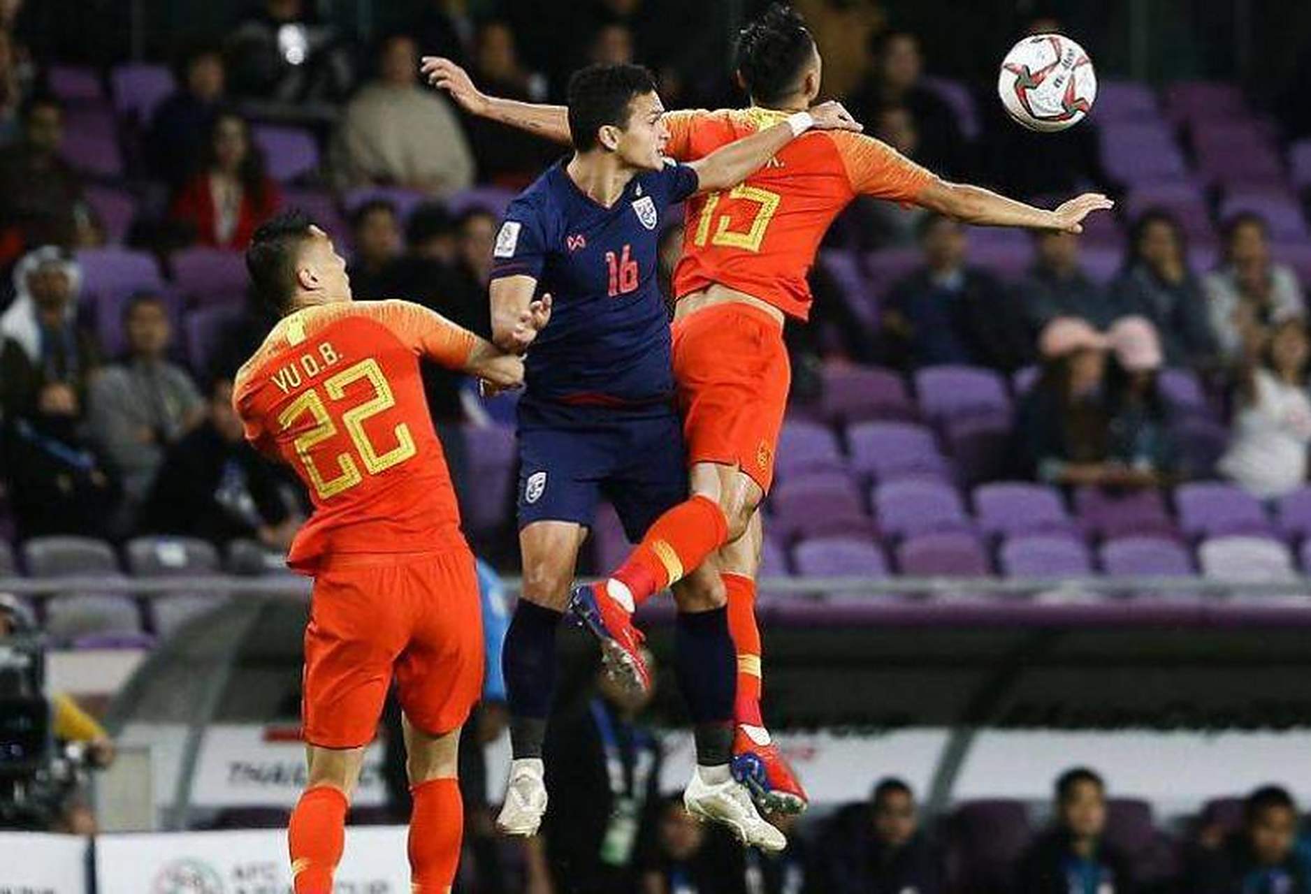 包含顶级球队对抗,备受球迷瞩目的词条 包含顶级球队对抗,备受球迷瞩目的词条