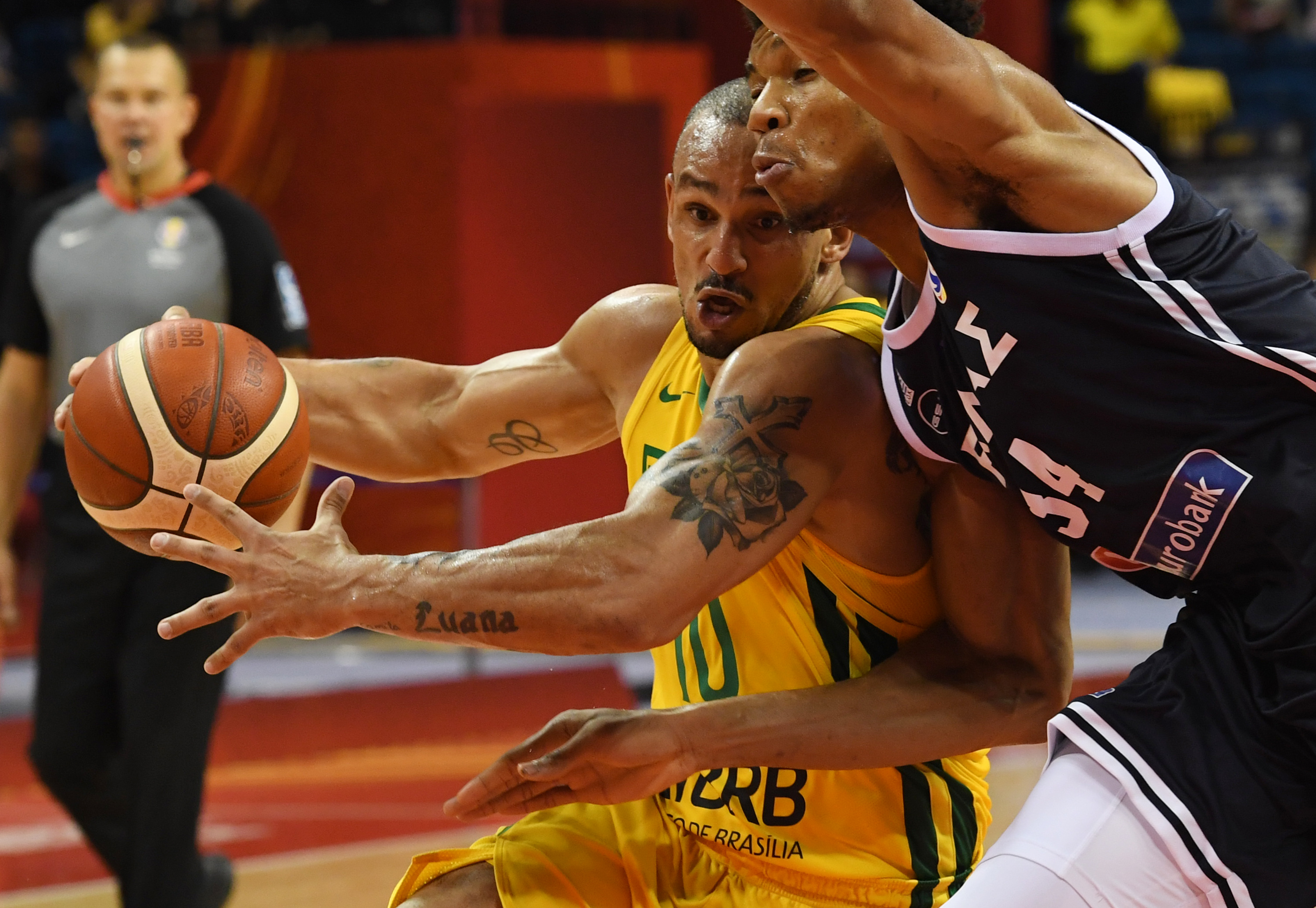 包含巴西篮球职业联盟实行新政策,助力俱乐部腾飞的词条 包含巴西篮球职业联盟实行新政策,助力俱乐部腾飞的词条