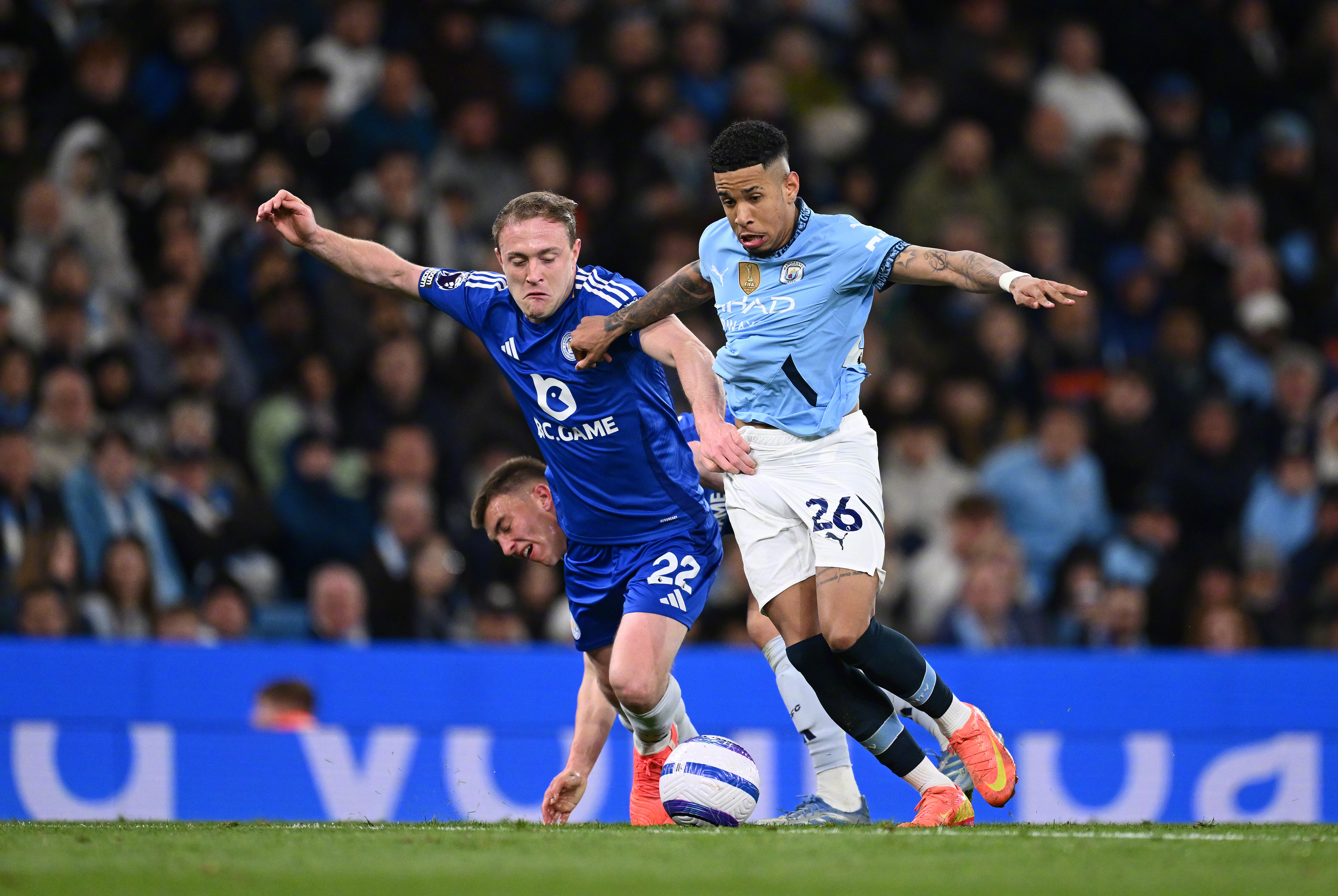 曼城逆转击败莱斯特城,豪取英超开门红 曼城逆转击败莱斯特城,豪取英超开门红