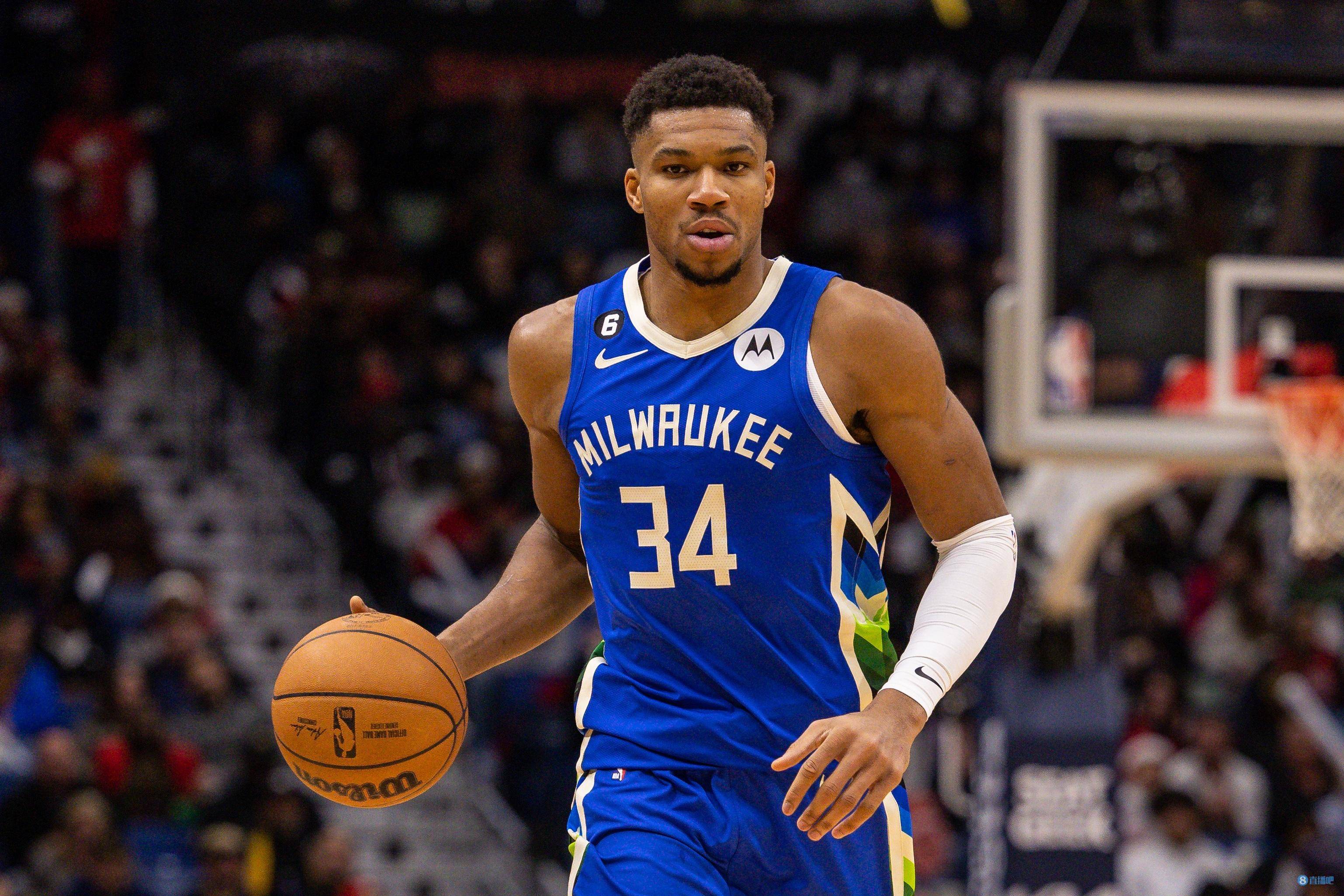 雄鹿队球员字母哥夺得个人数据排名榜首的简单介绍 雄鹿队球员字母哥夺得个人数据排名榜首的简单介绍