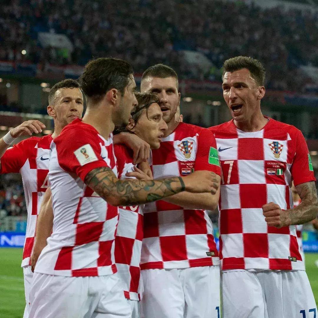 欧预赛胜负悬殊引发争议，裁判争议不断的简单介绍