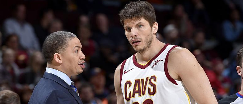 关于独树一帜的表现,球队获胜在望的信息 关于独树一帜的表现,球队获胜在望的信息