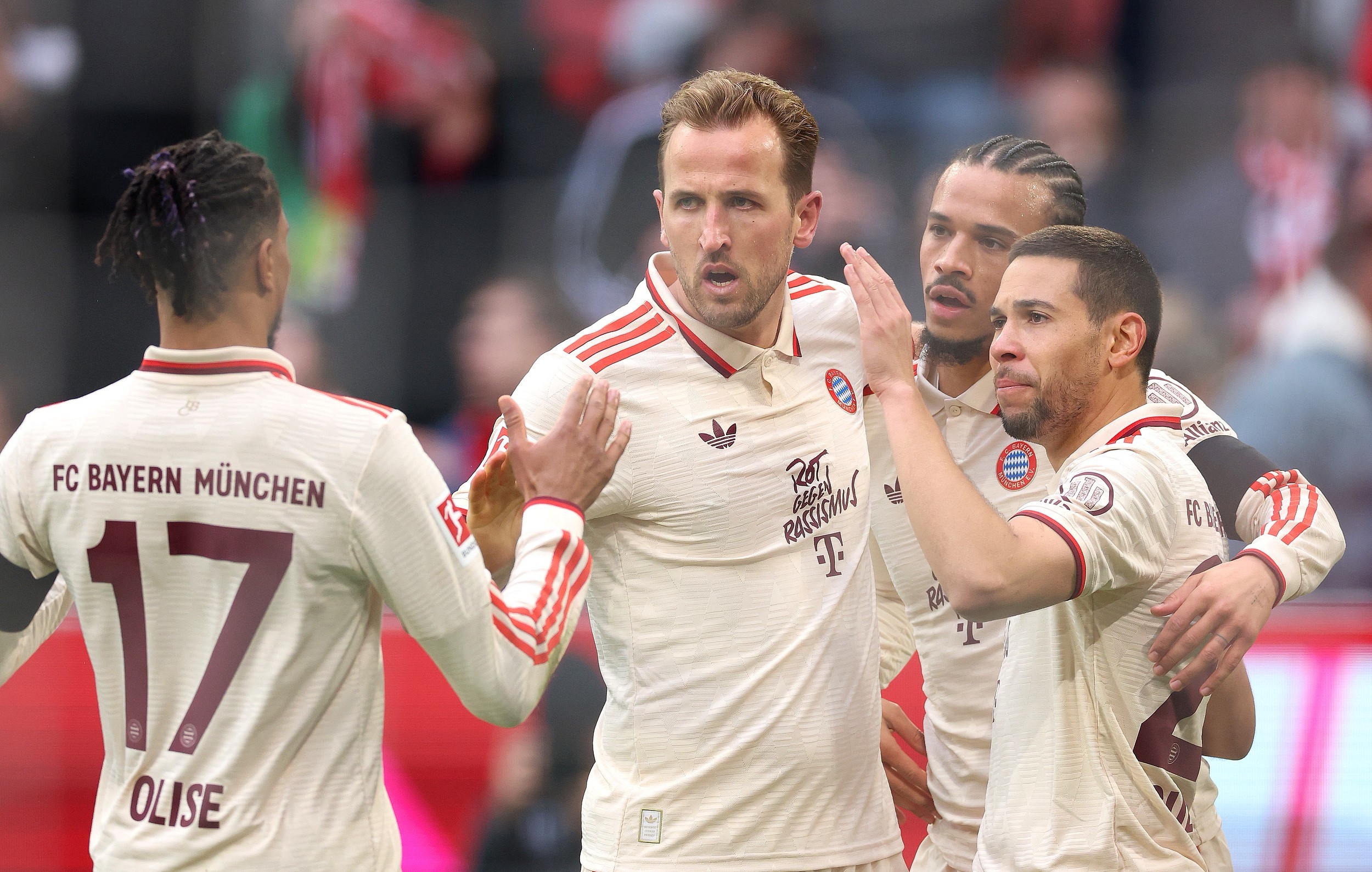 拜仁慕尼黑主场告负,联赛领先优势缩小的简单介绍 拜仁慕尼黑主场告负,联赛领先优势缩小的简单介绍