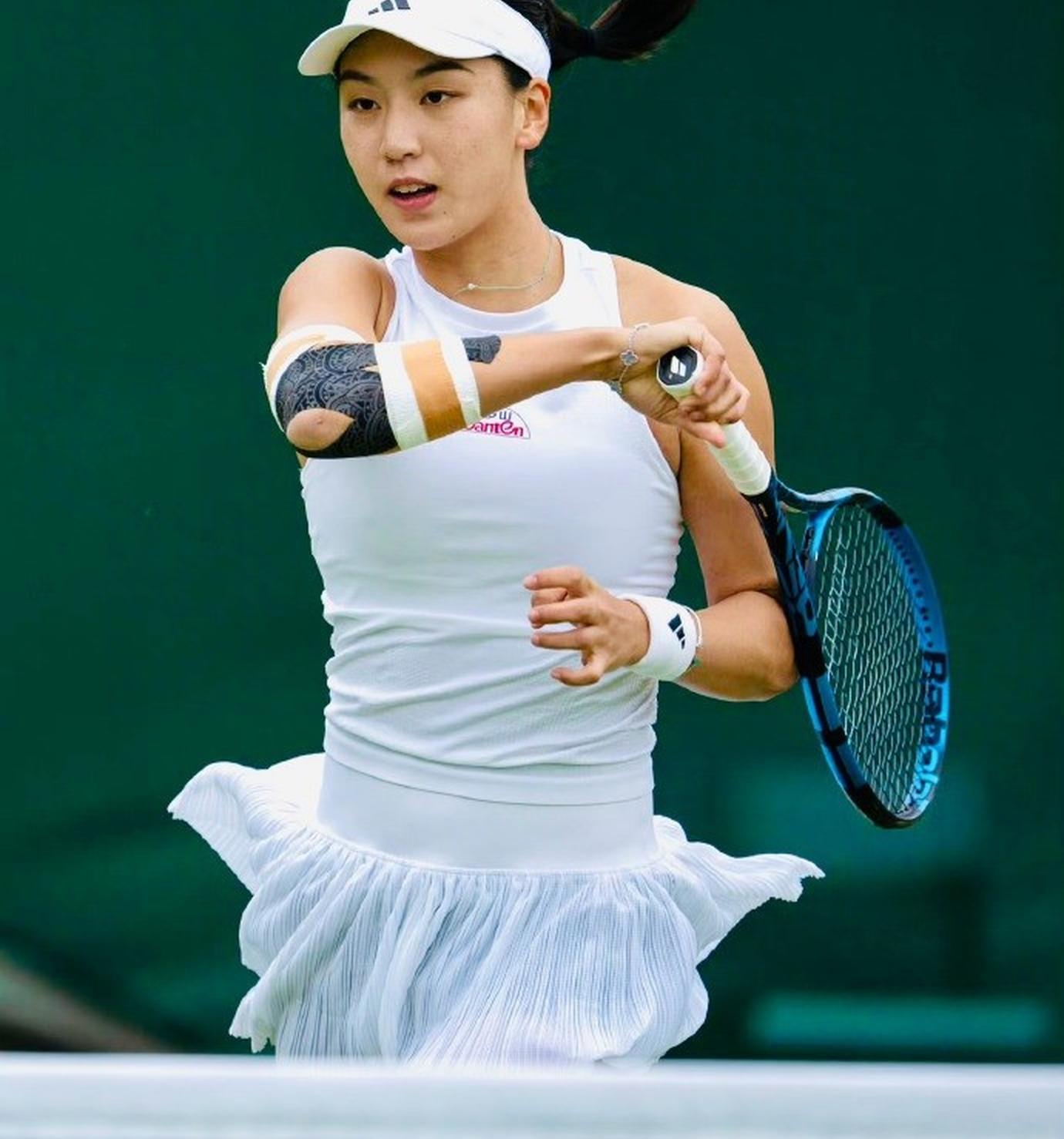 包含激烈角逐!优秀女球员展现斗志风采的词条 包含激烈角逐!优秀女球员展现斗志风采的词条