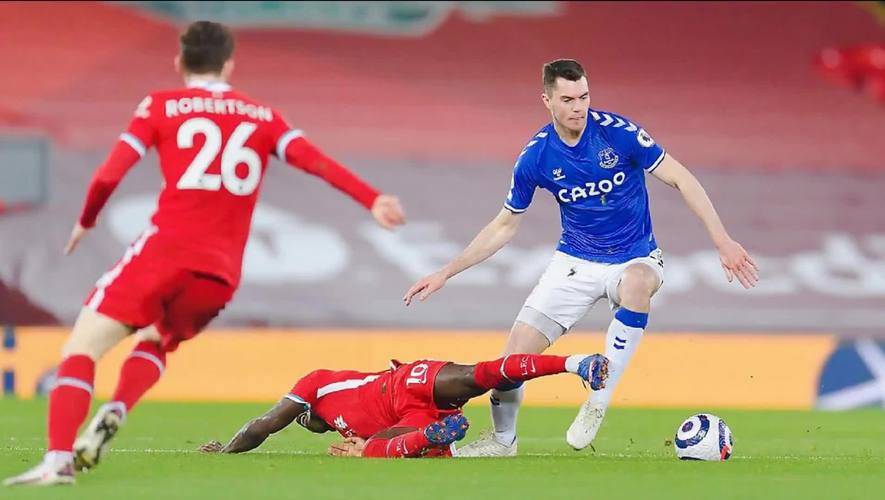 埃弗顿主场不敌对手,遗憾失分 埃弗顿主场不敌对手,遗憾失分