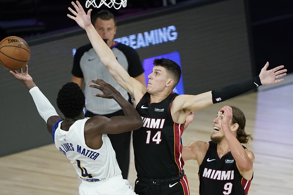 关于热火队主场大胜,德拉季奇砍下三双的信息 关于热火队主场大胜,德拉季奇砍下三双的信息