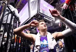 步行者战胜雷霆,萨波贾海蒂甘诺梅洛全方位灌篮得分的简单介绍 步行者战胜雷霆,萨波贾海蒂甘诺梅洛全方位灌篮得分的简单介绍