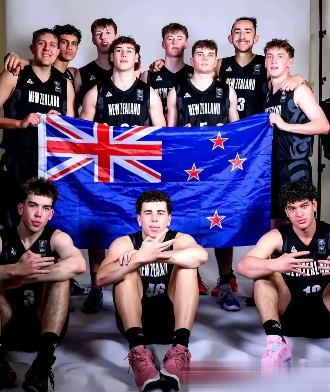 新西兰代表团在篮球比赛中斩获佳绩，夺得亚军