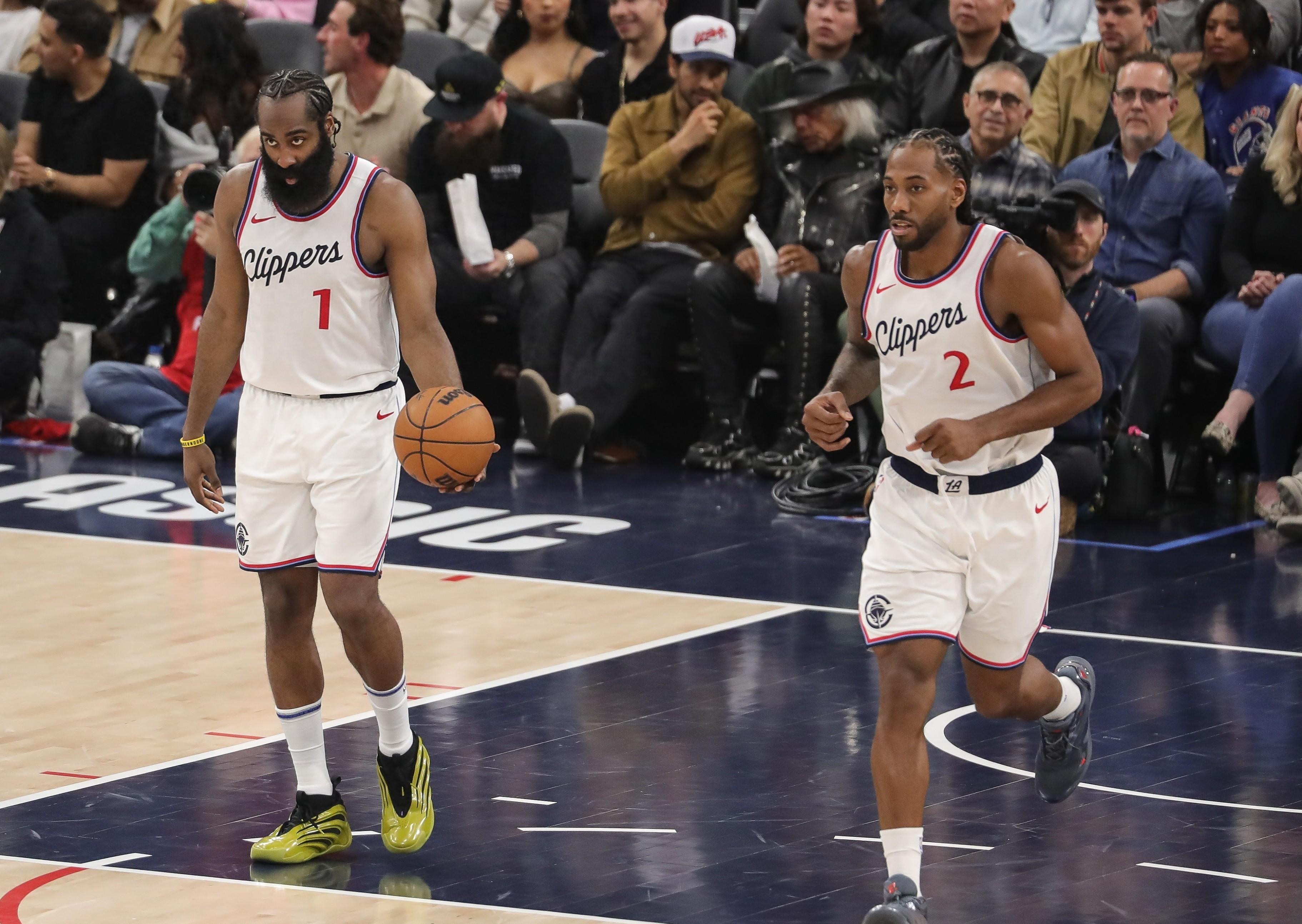 快船队取得五连胜,势不可挡 快船队取得五连胜,势不可挡